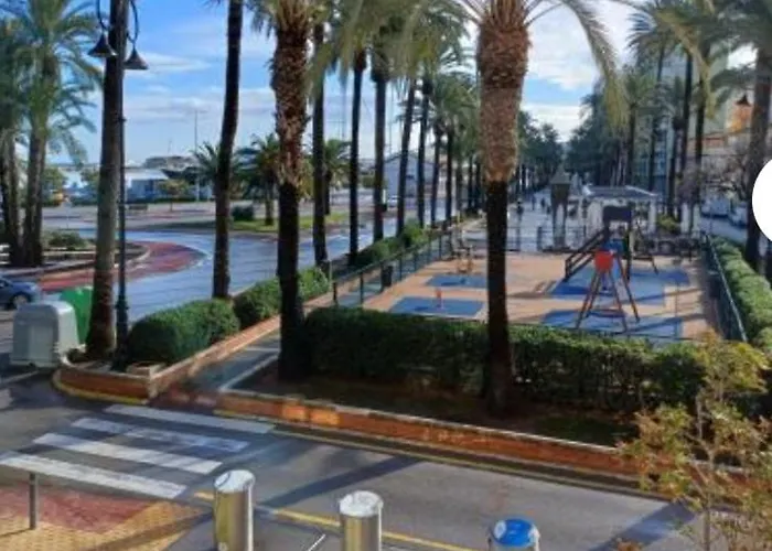 Vista Al Mar دينايا